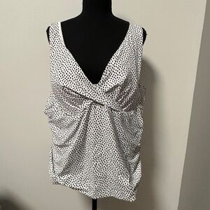 *FRESHWATER* Plus White x Black Underwire Swim Top Size 3X NWT